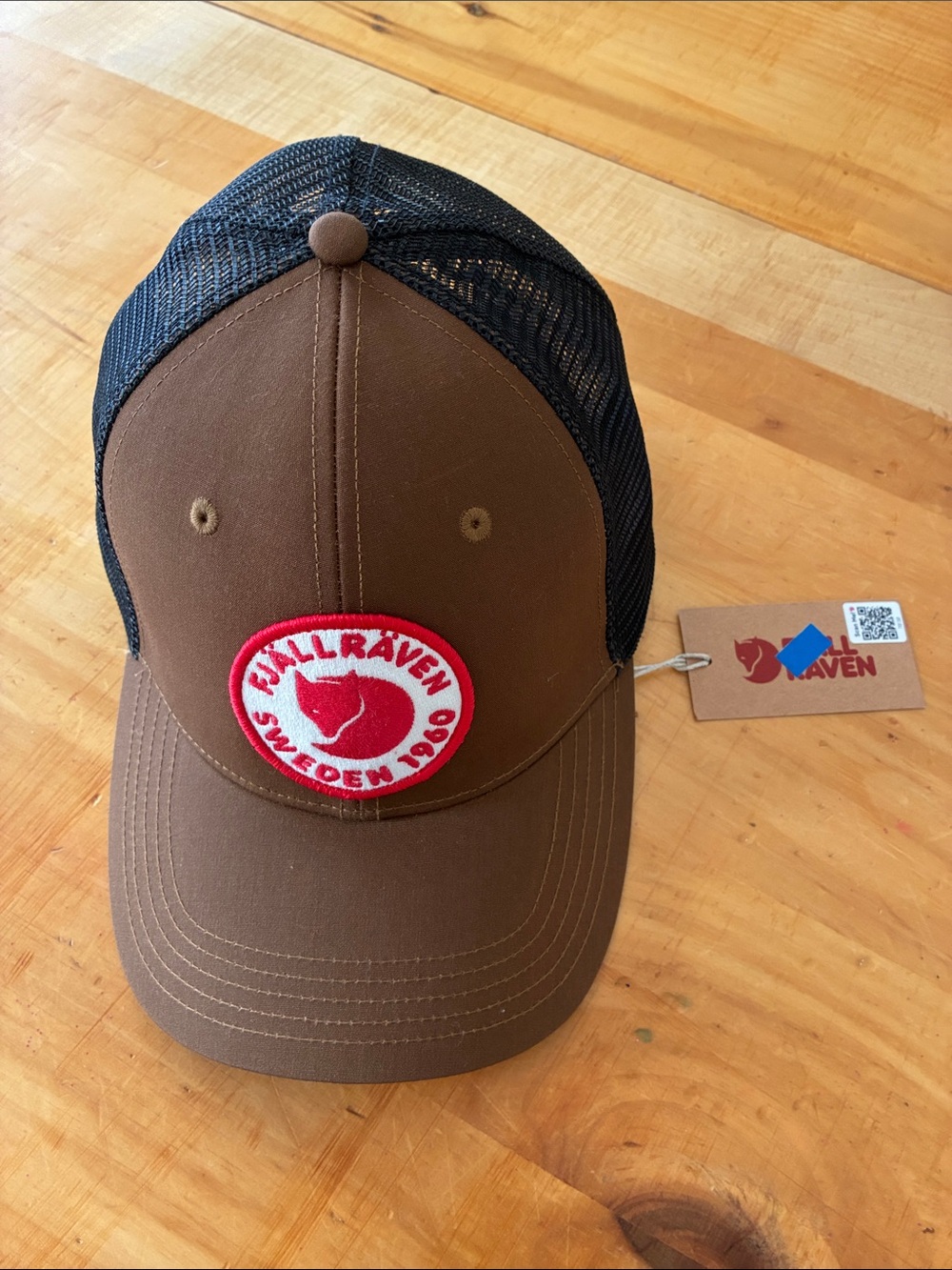 Fjallraven Brown & Black Mesh Trucker Hat with Red Logo Patch